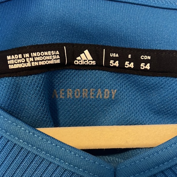 *SOLD* Men’s St. Louis Blues Winter Classic Hockey Jersey - Picture 4 of 14